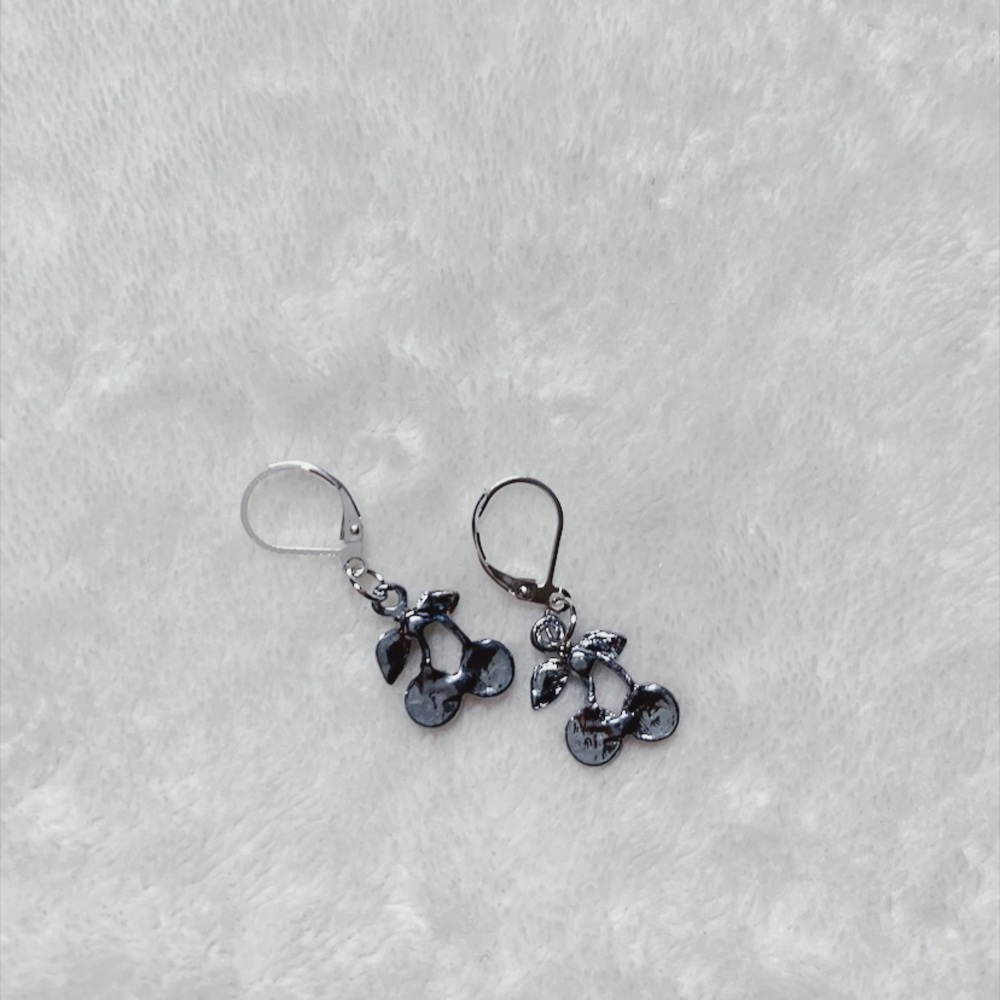 Red cherry earrings - Picture 3 of 3